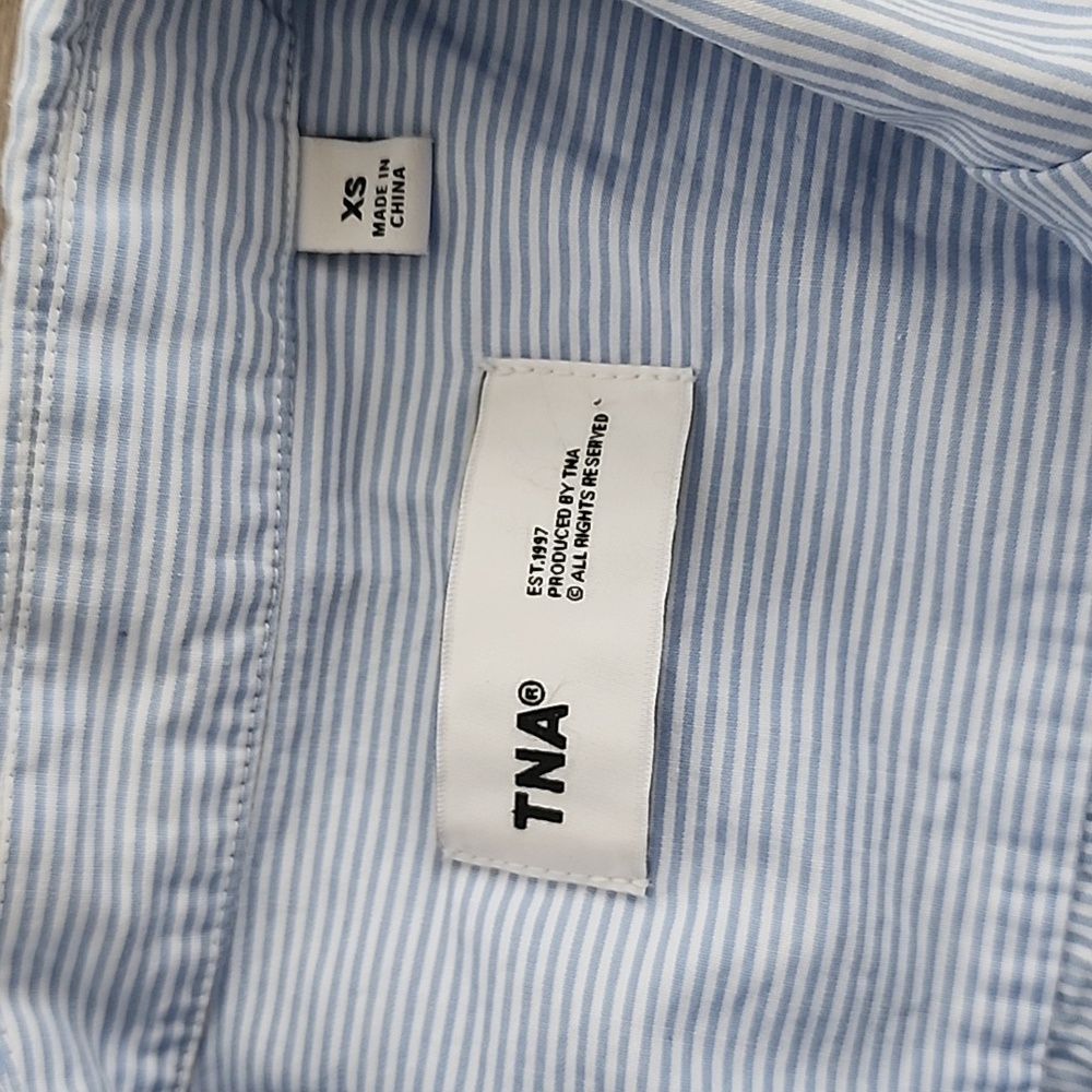 BNWT TNA Lincoln Shirt - Picture 2 of 4